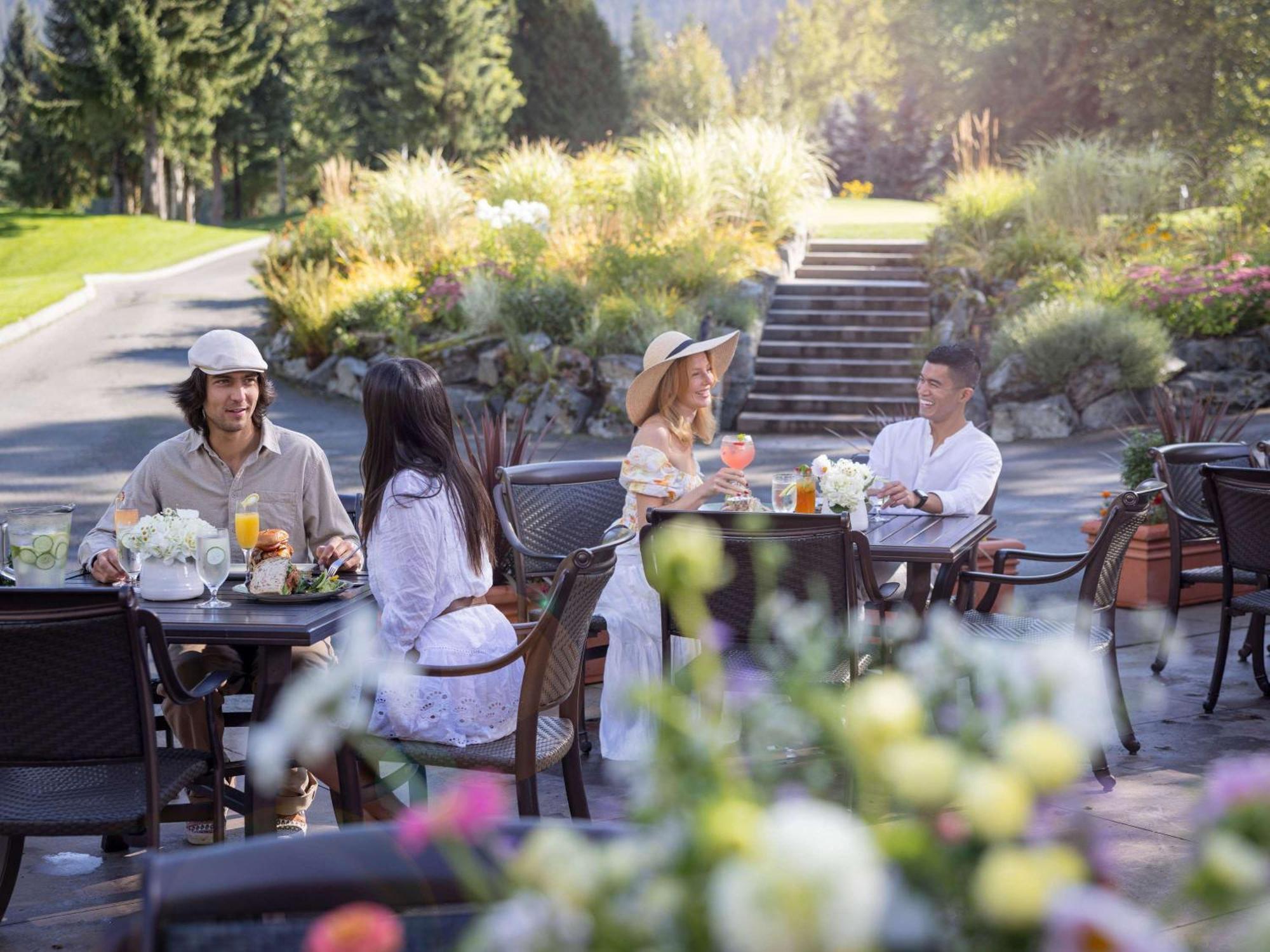 Fairmont Chateau Whistler Exterior foto