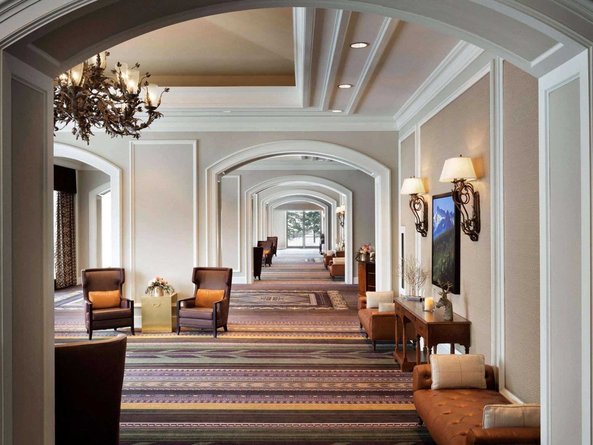 Fairmont Chateau Whistler Exterior foto