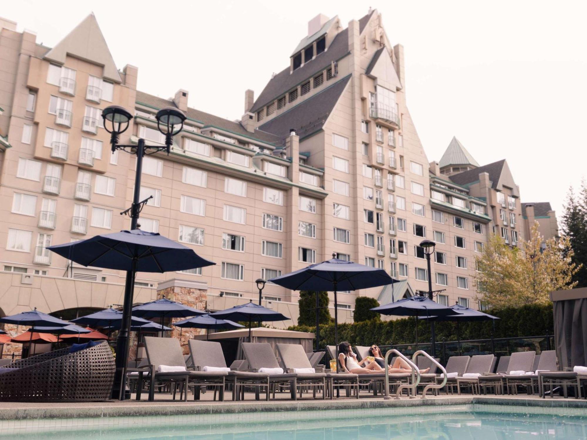 Fairmont Chateau Whistler Exterior foto