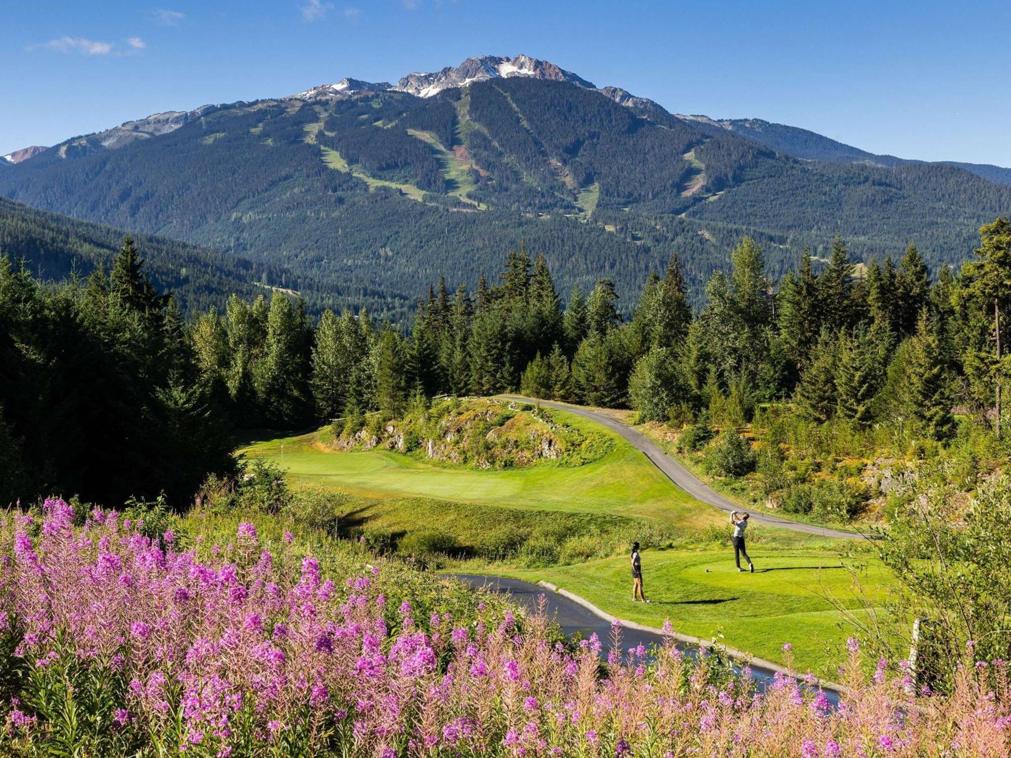 Fairmont Chateau Whistler Exterior foto